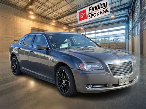 Used 2013 Chrysler 300 S w/ Luxury Group image 3