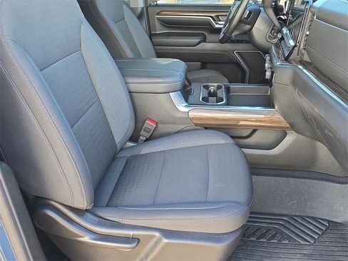 Certified 2025 Chevrolet Silverado 2500 LT image 29