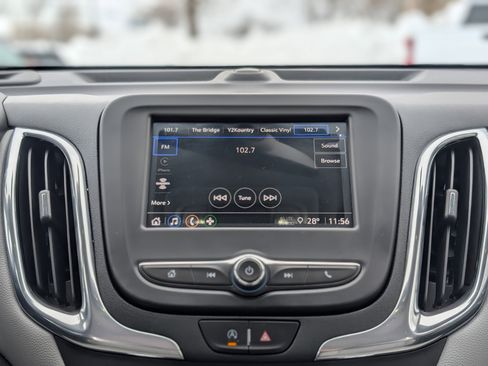 Used 2023 Chevrolet Equinox LS image 20