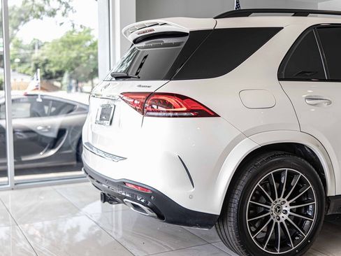 Used 2022 Mercedes-Benz GLE 450 4MATIC w/ Revised AMG Line Exterior image 12