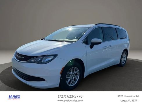 Used 2020 Chrysler Voyager Lxi FWD image 1
