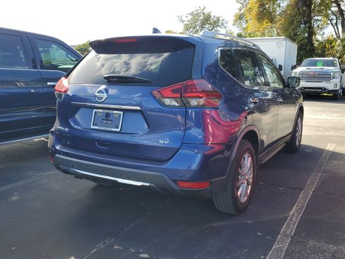 Used 2019 Nissan Rogue SV image 5