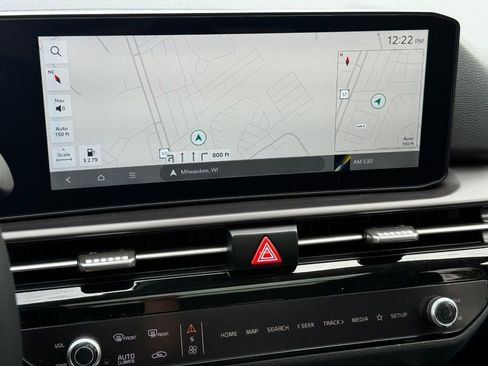 New 2026 Kia Sportage SX image 11