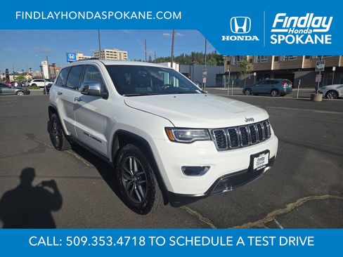 Used 2017 Jeep Grand Cherokee Limited w/ Luxury Group II AWD/4WD image 7