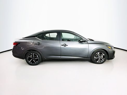 Used 2024 Nissan Sentra SV image 10