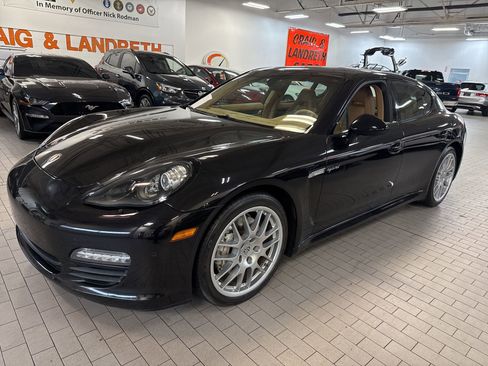 Used 2012 Porsche Panamera S image 2