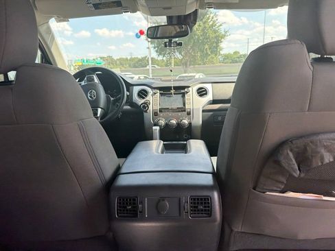 Used 2018 Toyota Tundra SR5 w/ SR5 Upgrade Package RWD image 14