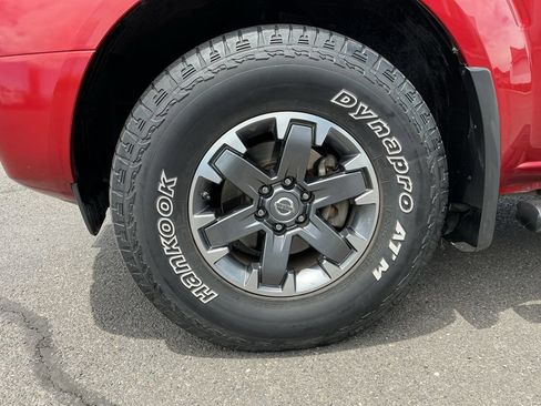 Used 2018 Nissan Frontier PRO-4X AWD/4WD image 4