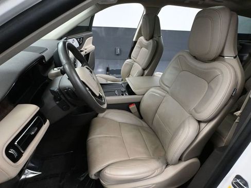 Used 2023 Lincoln Aviator Reserve w/ Equipment Group 201A image 26
