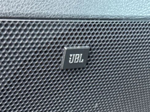 Used 2016 Toyota Tundra Limited w/ Exterior Package image 30