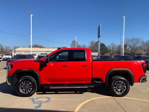 New 2026 GMC Sierra 2500 SLE w/ SLE Value Package; image 5