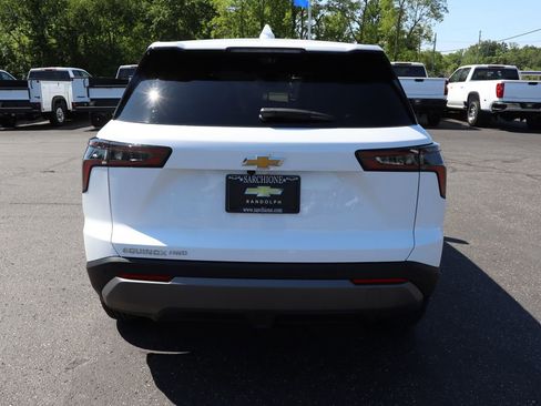 New 2026 Chevrolet Equinox LT w/ Convenience Package II AWD/4WD image 31