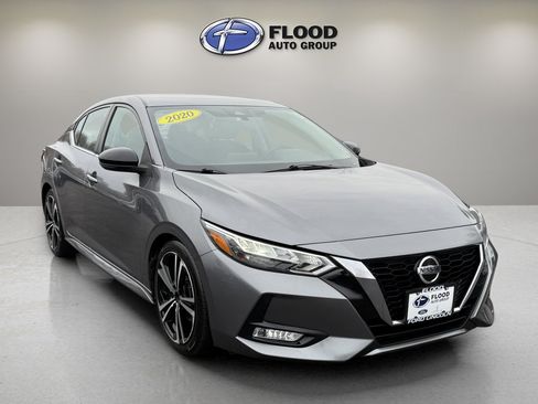 Used 2020 Nissan Sentra SR image 1