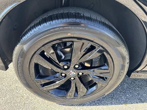 Used 2024 Buick Encore GX Sport Touring w/ Comfort Package image 29