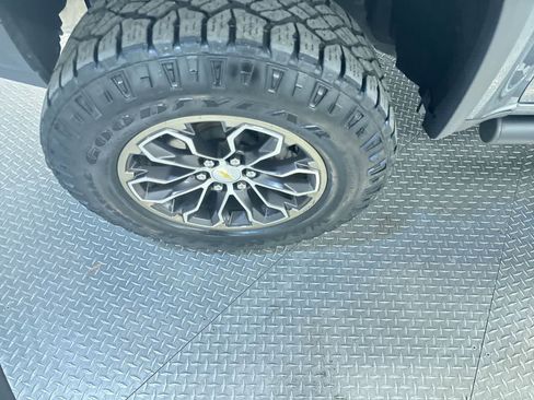 Used 2020 Chevrolet Colorado ZR2 image 10