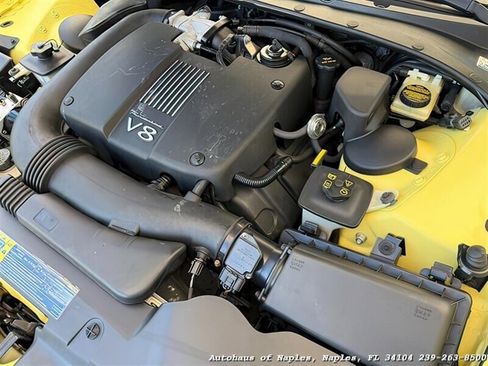 Used 2002 Ford Thunderbird Deluxe image 25