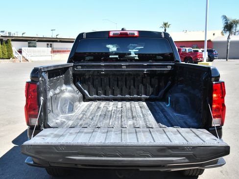 Used 2023 Chevrolet Colorado W/T image 41