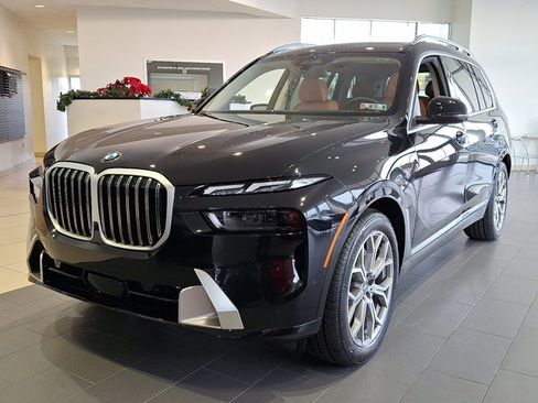 New 2026 BMW X7 xDrive40i image 3