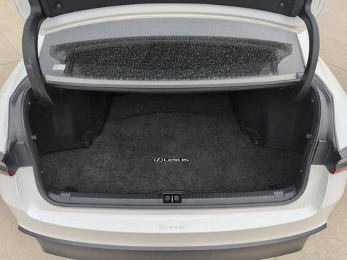 Used 2021 Lexus IS 300 w/ Accessory Package 2 image 29