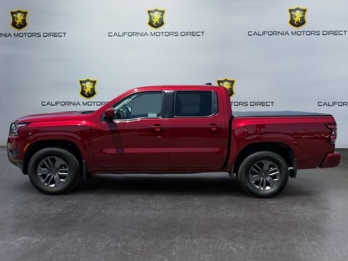 Used 2025 Nissan Frontier SV RWD image 2