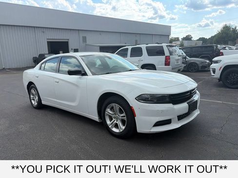 Used 2023 Dodge Charger SXT RWD image 1