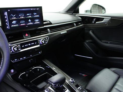 Used 2022 Audi S5 Premium Plus image 17