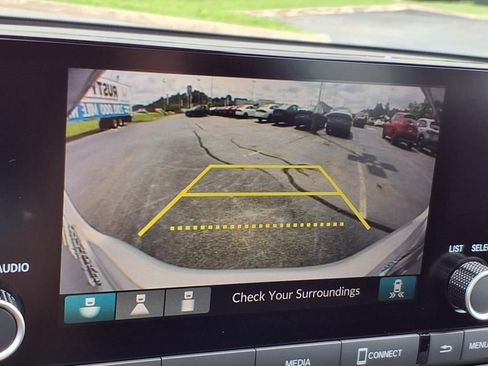 New 2025 Honda Accord SE image 18