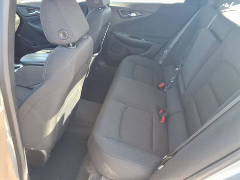 Used 2024 Chevrolet Malibu LT image 8