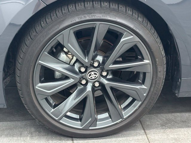 Used 2025 Toyota Corolla SE FWD image 6