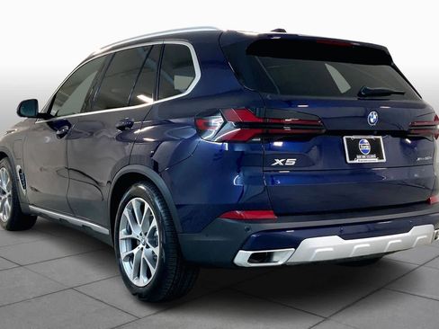 New 2026 BMW X5 xDrive50e image 12