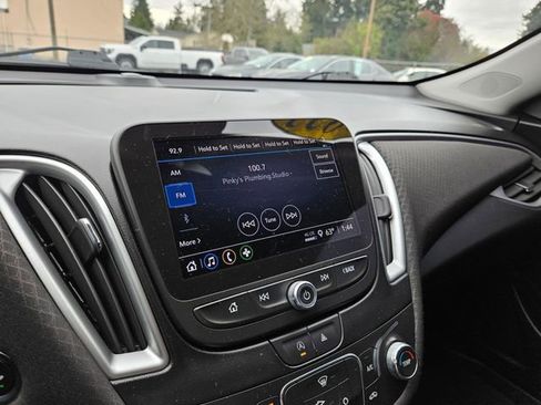 Used 2023 Chevrolet Malibu LS FWD image 29