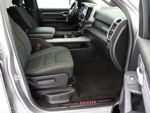 Used 2020 RAM 1500 Big Horn AWD/4WD image 38