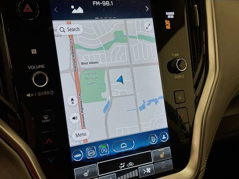 Used 2025 Subaru Outback Premium image 22