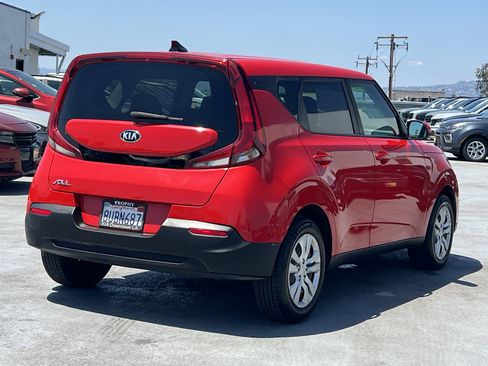 Used 2020 Kia Soul LX FWD image 7