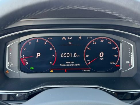 Used 2024 Volkswagen Jetta GLI Autobahn FWD image 10