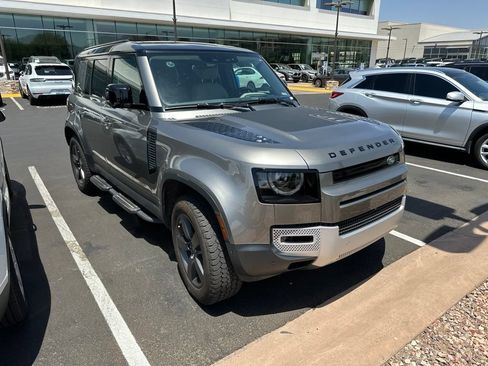 Used 2024 Land Rover Defender 110 S AWD/4WD image 3