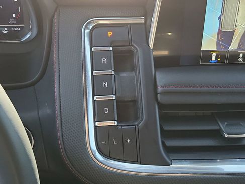 Used 2024 Chevrolet Tahoe RST w/ Luxury Package image 16