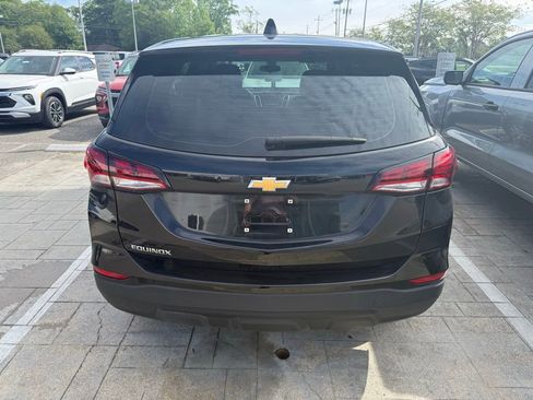 Used 2024 Chevrolet Equinox LS image 4