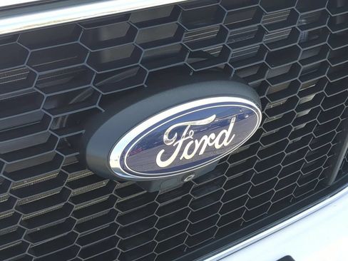 Used 2023 Ford Transit 350 XLT RWD image 33