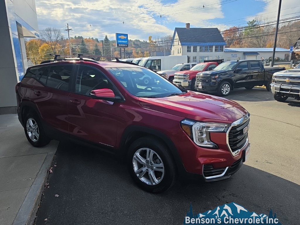 Used 2022 GMC Terrain SLE w/ Driver Convenience Package AWD/4WD image 8