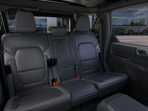 New 2026 Ford Bronco Outer Banks w/ Sasquatch Package AWD/4WD image 36