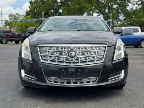 Used 2013 Cadillac XTS Platinum w/ Driver Assist Package FWD image 3