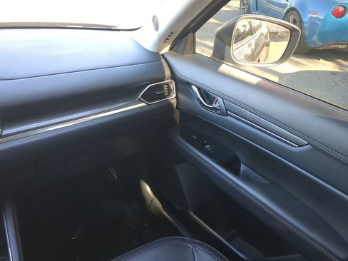 Used 2019 MAZDA CX-5 Grand Touring w/ GT Premium Package image 17