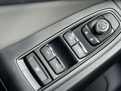 Used 2025 Subaru Ascent Onyx Edition image 21