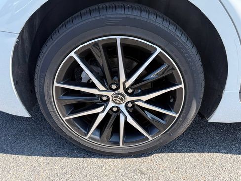 Used 2023 Toyota Camry SE FWD image 29