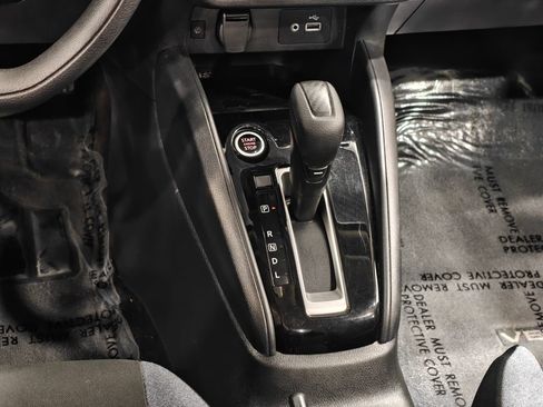 Used 2024 Nissan Versa SV FWD image 8