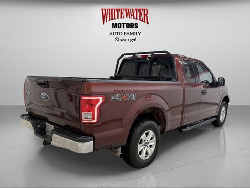 Used 2017 Ford F150 XLT w/ Trailer Tow Package image 4