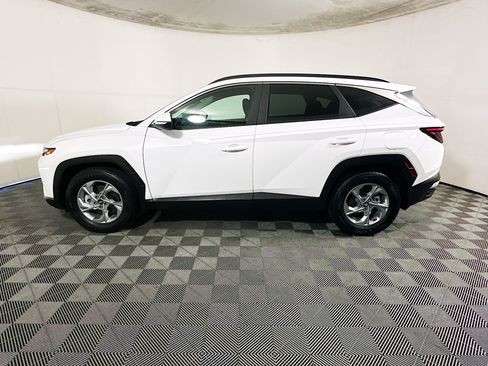Used 2023 Hyundai Tucson SEL FWD image 6