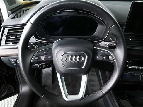 Used 2023 Audi Q5 2.0T Premium Plus w/ Premium Plus Package image 9