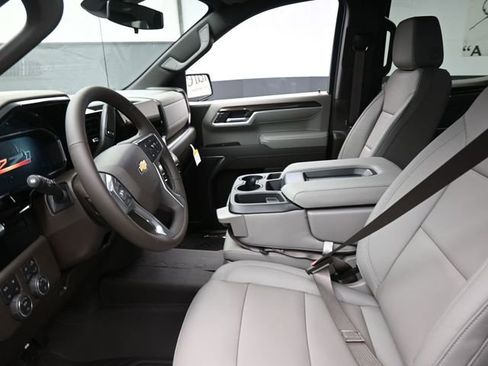 New 2026 Chevrolet Silverado 1500 LT w/ All Star Edition Plus image 8